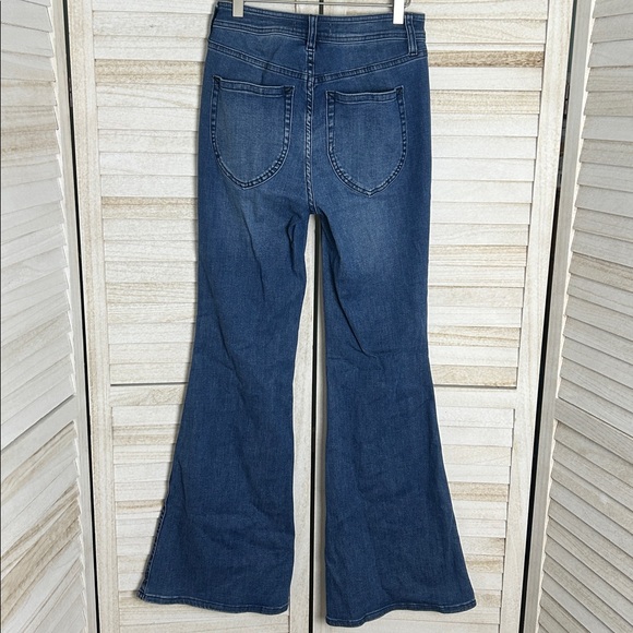 We the Free Classic Blue Flare High Rise Jeans Size 27 - Picture 7 of 11